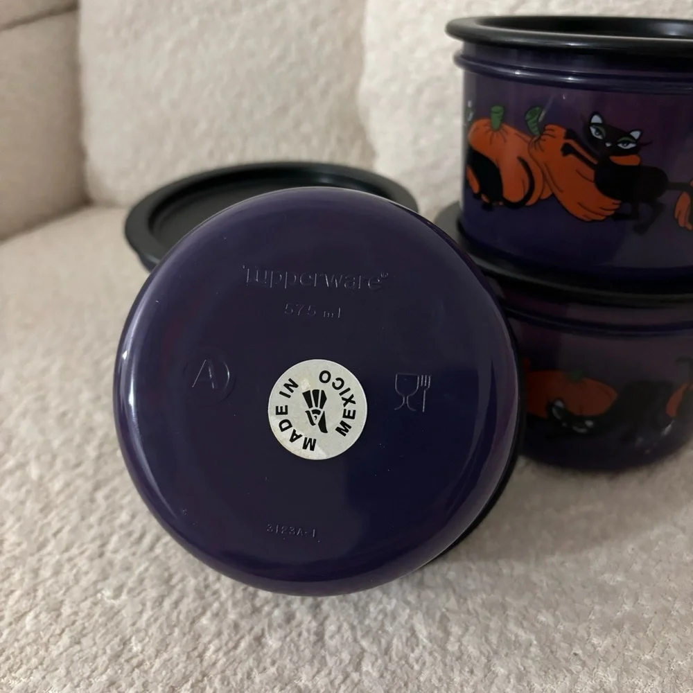 Tupperware Vintage Retired Purple Halloween Cat and Pumpkin Containers Set of 4
